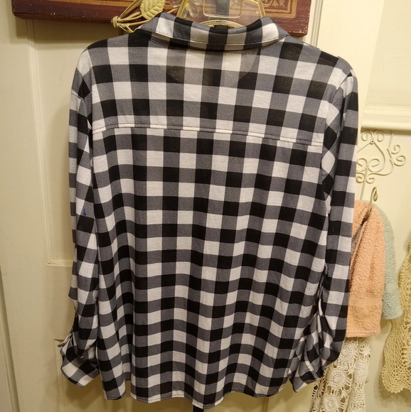 Urban Girl Junior Plus Size Checked Flannel Shirt - Picture 4 of 5